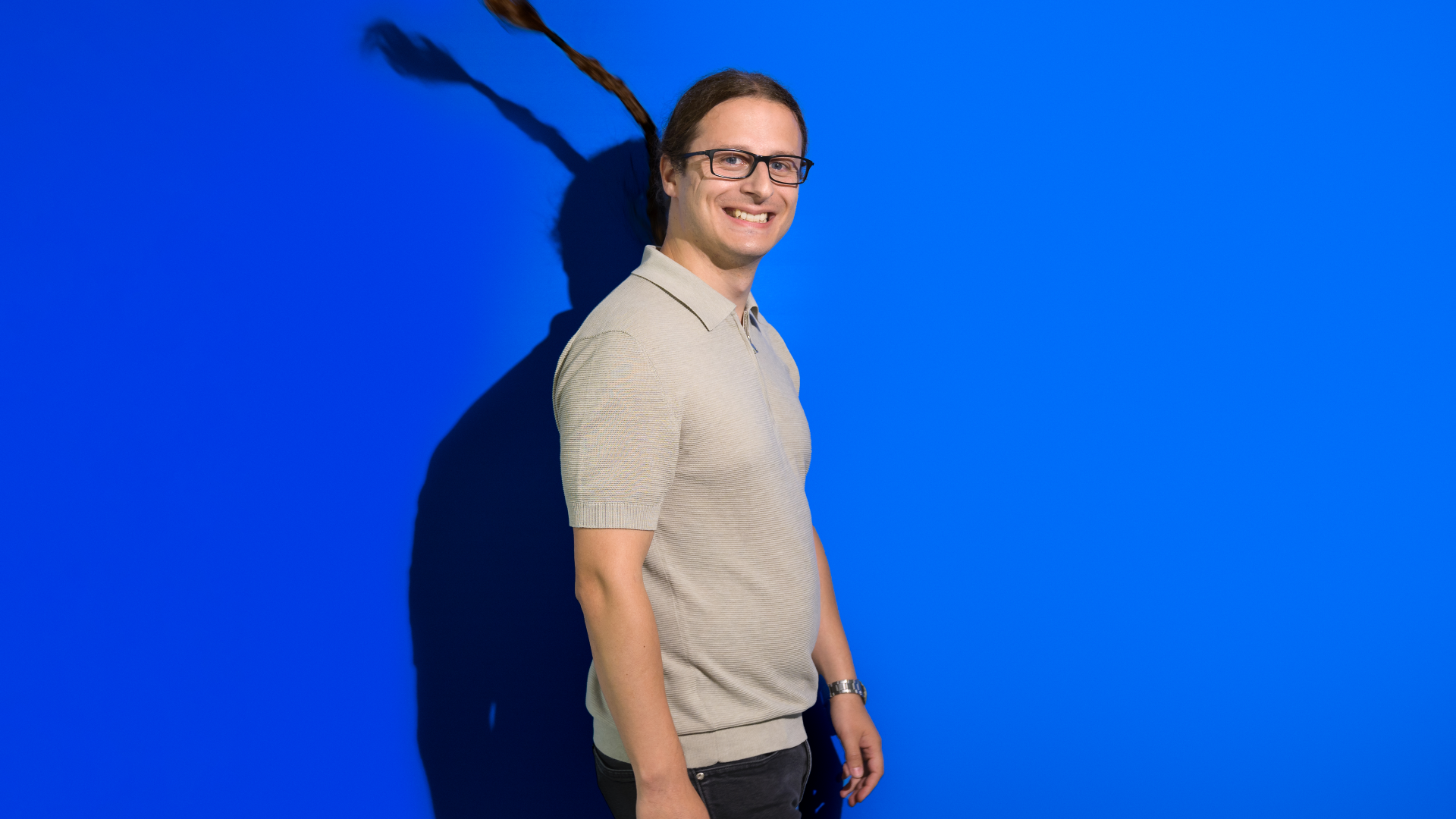 Blue_Portrait_M_FT. Final IT.