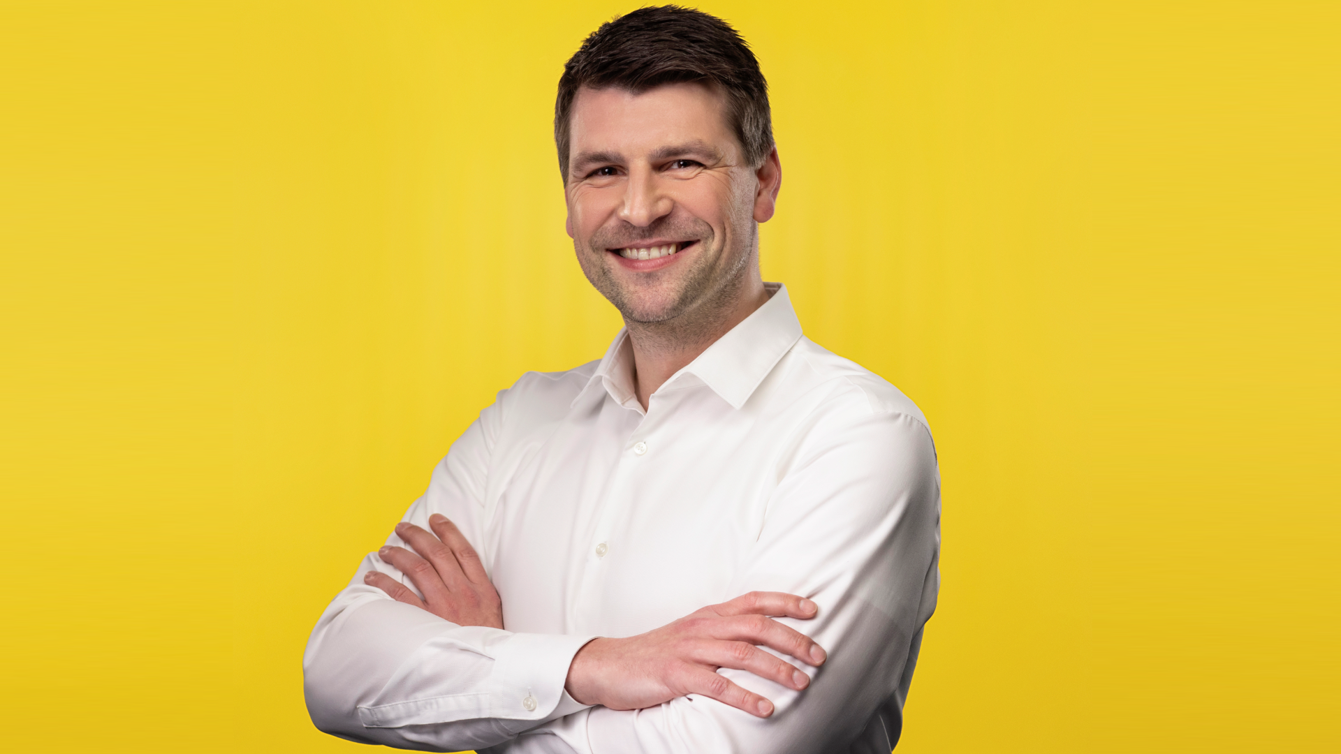 Yellow_Portrait_DA