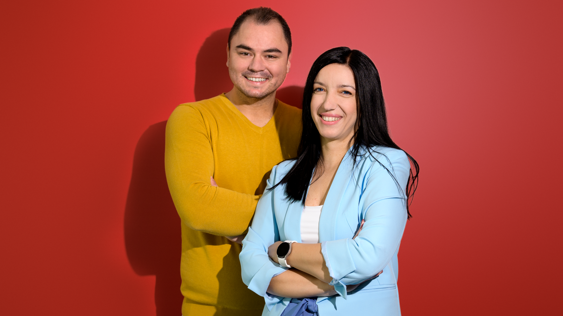 Red_Portrait_Both_LD_RT