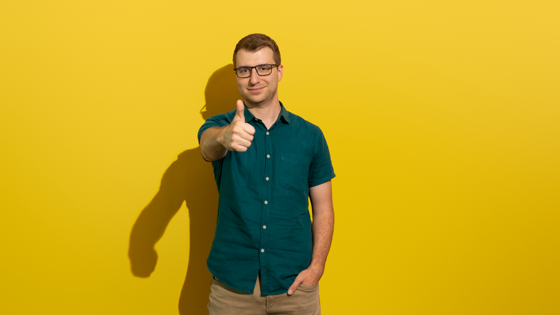 Yellow_Portrait_JZ_Controlling